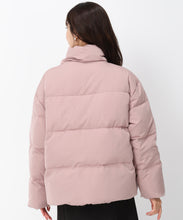 画像をギャラリービューアに読み込む, スタンドネックボリュームダウンジャケット/MO43D01