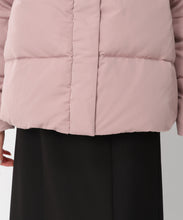 画像をギャラリービューアに読み込む, スタンドネックボリュームダウンジャケット/MO43D01