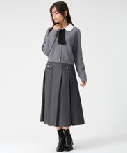 画像をギャラリービューアに読み込む, 【一部店舗限定】3way衿×タイ付きビジュ釦カーディガン/MM558403