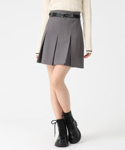 画像をギャラリービューアに読み込む, ベルト付きタックスカートパンツ/TT537306
