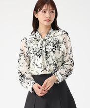画像をギャラリービューアに読み込む, フロッキーボウタイブラウス/MM548108