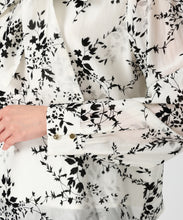 画像をギャラリービューアに読み込む, フロッキーボウタイブラウス/MM548108