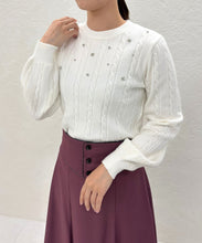 画像をギャラリービューアに読み込む, 【WEB限定予約販売/11月中旬発売予定】バックリボンビジューケーブルニット/MM548323