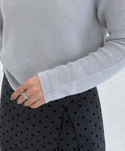 画像をギャラリービューアに読み込む, 【一部店舗限定】リボン付きフェミニンクルーネックニット/TT658305