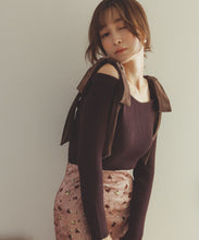 画像をギャラリービューアに読み込む, 【再入荷】ベロア肩リボンニット/TT538309