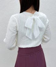 画像をギャラリービューアに読み込む, 【WEB限定予約販売/11月中旬発売予定】バックリボンビジューケーブルニット/MM548323