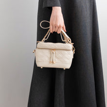 画像をギャラリービューアに読み込む, キルティングミニバッグ/MM358003