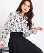 画像をギャラリービューアに読み込む, ボウタイブラウス/MM438107