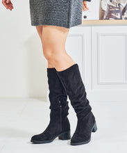 画像をギャラリービューアに読み込む, スエードルーズフィットロングブーツ/57508