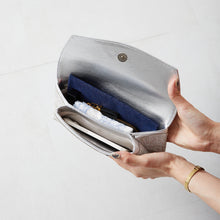 画像をギャラリービューアに読み込む, ラインストーンレタークラッチバッグ/MOB014