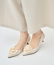 画像をギャラリービューアに読み込む, コサージュパンプス/TT519408