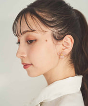 画像をギャラリービューアに読み込む, クリアカラーフラワーイヤリング/TT519406