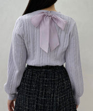 画像をギャラリービューアに読み込む, 【WEB限定予約販売/11月中旬発売予定】バックリボンビジューケーブルニット/MM548323