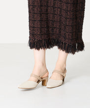 画像をギャラリービューアに読み込む, バックストラップパンプス/41301