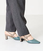 画像をギャラリービューアに読み込む, バックストラップパンプス/41301