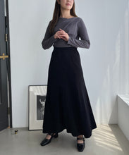 画像をギャラリービューアに読み込む, 【再入荷】【一部店舗限定】ハイウエストマーメイドロングスカート/MM557201