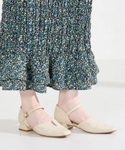 画像をギャラリービューアに読み込む, スリットセパレートパンプス/62110