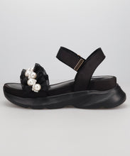 画像をギャラリービューアに読み込む, チュール×パールスポーツサンダル/66201