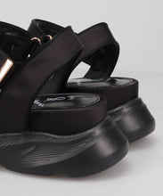 画像をギャラリービューアに読み込む, チュール×パールスポーツサンダル/66201