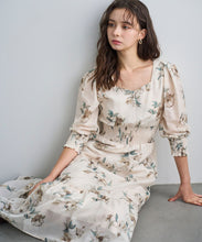画像をギャラリービューアに読み込む, Vネックギャザーフラワーワンピース/TT537407