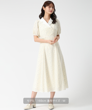 画像をギャラリービューアに読み込む, テーラーカラー花柄ワンピース/MM627404