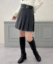 画像をギャラリービューアに読み込む, 【予約販売/11月下旬発売予定】バックルプリーツスカパン/TT547304