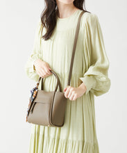 画像をギャラリービューアに読み込む, スカーフ付きハンドバッグ/BA-209