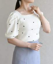 画像をギャラリービューアに読み込む, 5分袖ハート刺繍ニット/TT628305