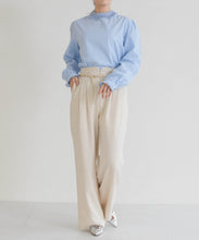 画像をギャラリービューアに読み込む, 【一部店舗限定】フリルスタンドカラーブラウス/MM658110