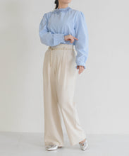 画像をギャラリービューアに読み込む, 【一部店舗限定】フリルスタンドカラーブラウス/MM658110