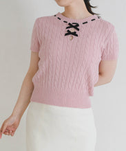 画像をギャラリービューアに読み込む, 【一部店舗限定】フロントリボン半袖ニット/TT658304