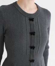 画像をギャラリービューアに読み込む, 【一部店舗限定】フロントリボンニットトップス/TT658301