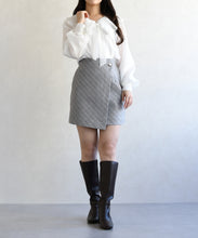 画像をギャラリービューアに読み込む, ラップ風ミニスカパン/TT617207