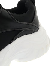 画像をギャラリービューアに読み込む, パールリボンチャーム付きスニーカー/TT519413