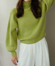 画像をギャラリービューアに読み込む, ハイネックボリュームスリーブニット/MO33N04