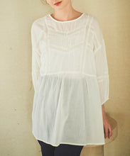 画像をギャラリービューアに読み込む, 【MADEININDIA】ピンタックレースブラウス/TT418118