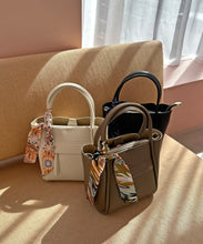 画像をギャラリービューアに読み込む, スカーフ付きハンドバッグ/BA-209