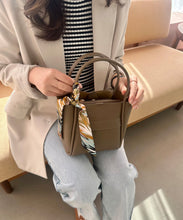 画像をギャラリービューアに読み込む, スカーフ付きハンドバッグ/BA-209