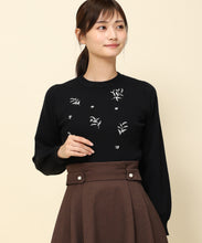 画像をギャラリービューアに読み込む, すずらんパール刺繍ニット/MM338317