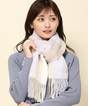 画像をギャラリービューアに読み込む, マフラー/MM338701