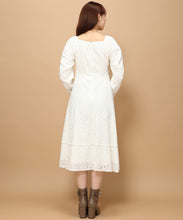 画像をギャラリービューアに読み込む, レース袖コンシャスワンピース/MM347406