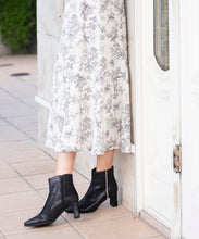 画像をギャラリービューアに読み込む, ハイネックタイ付きフラワーワンピース/MM347410