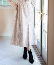 画像をギャラリービューアに読み込む, ハイネックタイ付きフラワーワンピース/MM347410