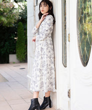 画像をギャラリービューアに読み込む, ハイネックタイ付きフラワーワンピース/MM347410