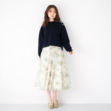 画像をギャラリービューアに読み込む, ビジュー釦クロップドスウェット/MM418202