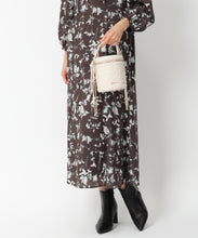 画像をギャラリービューアに読み込む, ぼかしフラワータイ付きワンピース/MM437409