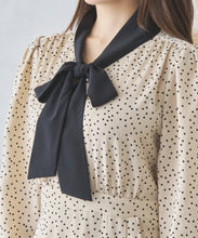 画像をギャラリービューアに読み込む, ボウタイドットワンピース/MM437413