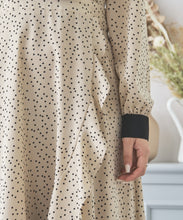 画像をギャラリービューアに読み込む, ボウタイドットワンピース/MM437413