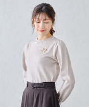 画像をギャラリービューアに読み込む, ブローチ付きカラーニット/MM448321