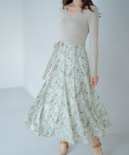 画像をギャラリービューアに読み込む, カシュクールフラワー柄ドッキングワンピース/MM517405